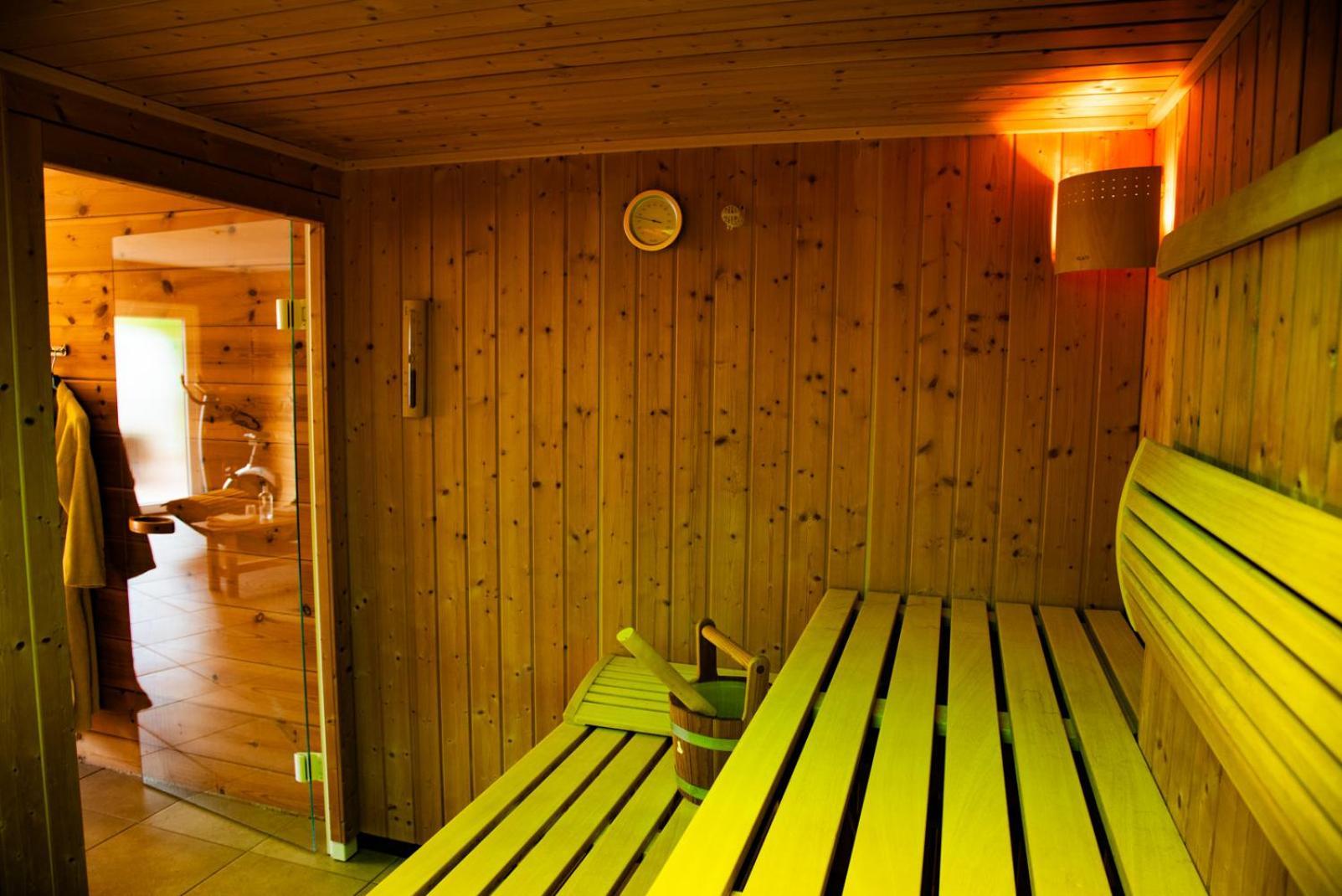 Logis Hotel & Restaurant Des Lacs Celles-sur-Plaine Exteriér fotografie